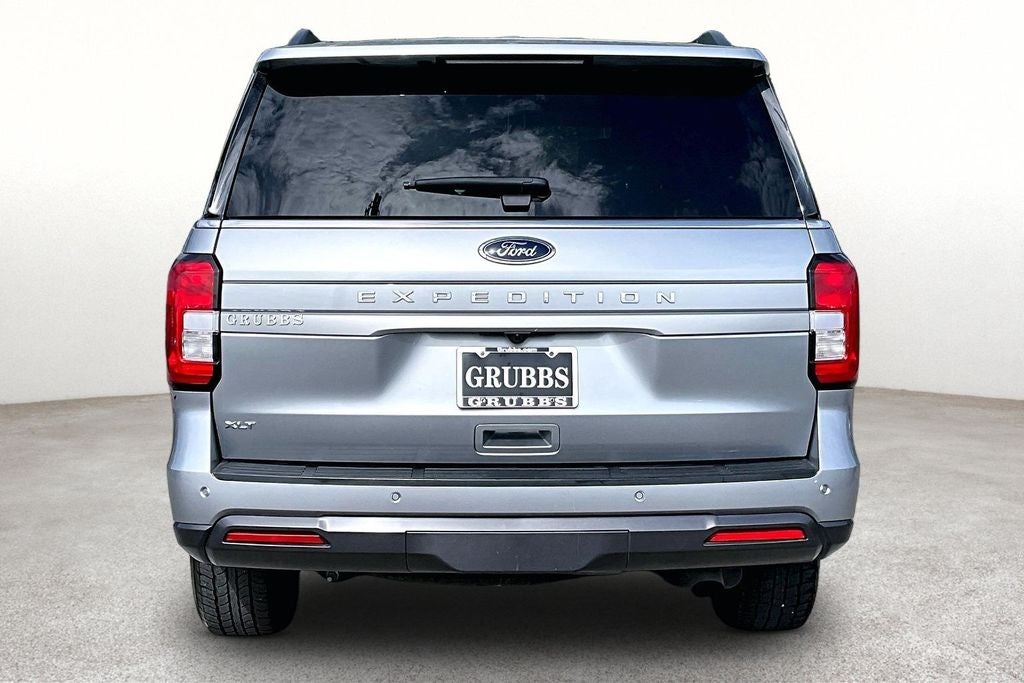 2024 Ford Expedition — detail view