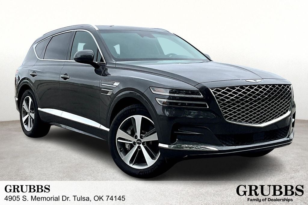 2024 Genesis GV80 3.5T in Makalu Gray — front three-quarter view
